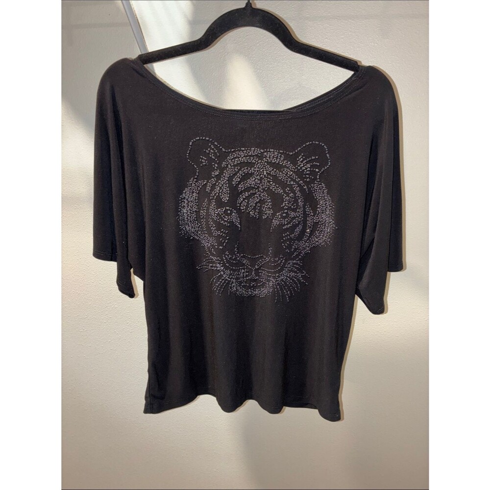 Bleeker & McDougal Black Rhinestone Tiger Graphic Top | Size L